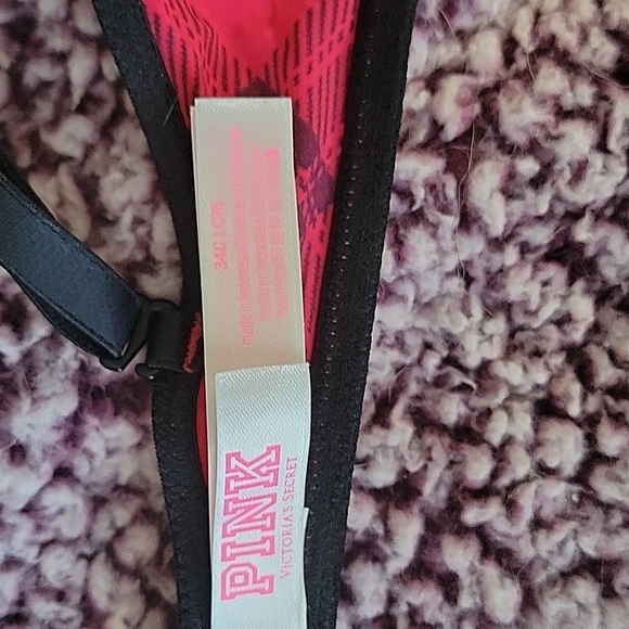 Victoria's secret pink bra - Picture 2 of 3